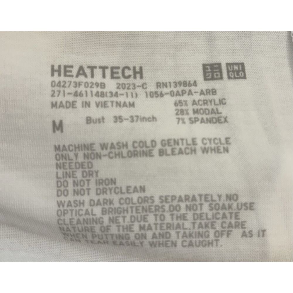 Uniqlo Heat Tech Ultra Light Turtleneck Long-Sleeve T-Shirt Women’s Medium Ivory - Picture 3 of 3